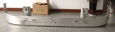 VL FM4 FH4 UNDERRUN PROTECTION 84210166 Części nadwozia ciężarówki
